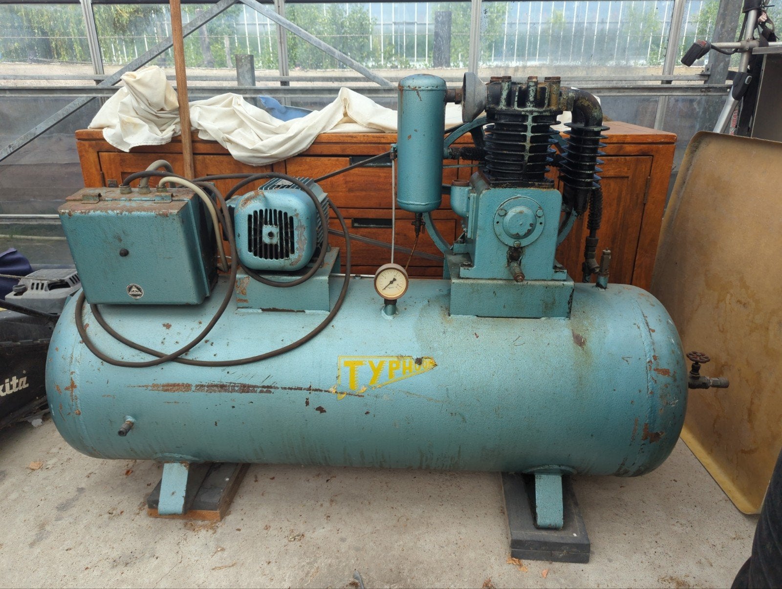 Robuuste 500L 2-cilinder compressor, 400V, Ophalen