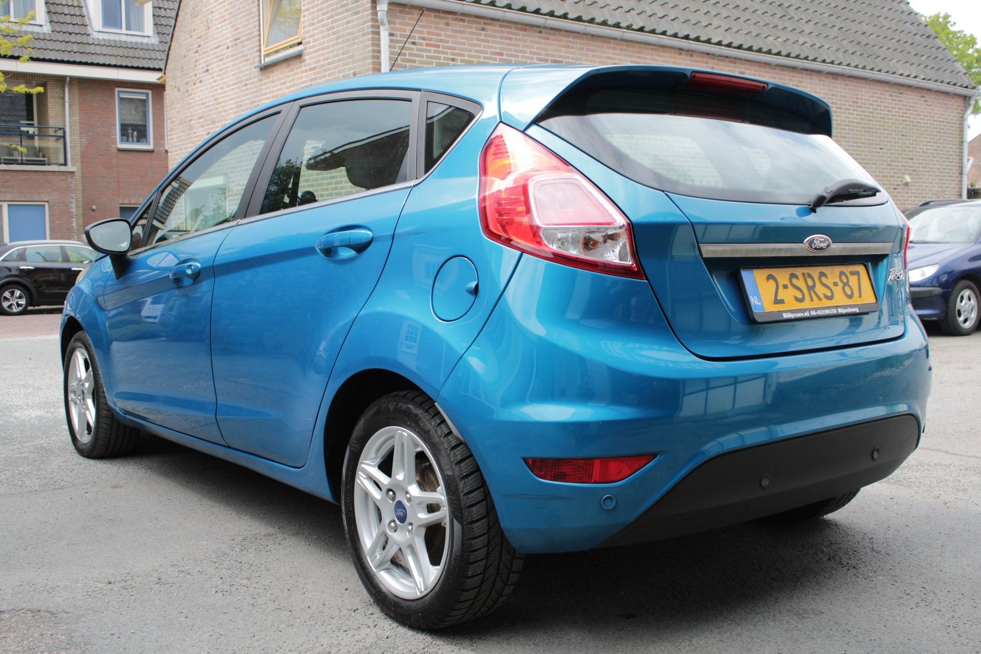 Foto 4 van Ford Fiesta 1.0 Titanium / Airco / Cruise Control / Elektirs