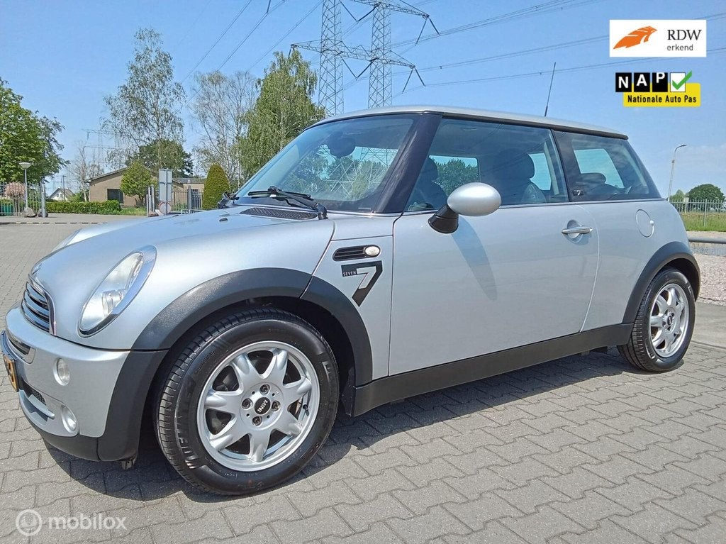 Mini Mini 1.6 One/automaat/airco/lage kmstand, Auto's, Mini, Bedrijf, Te koop, One, ABS, Airbags, Airconditioning, Alarm, Automatische klimaatregeling