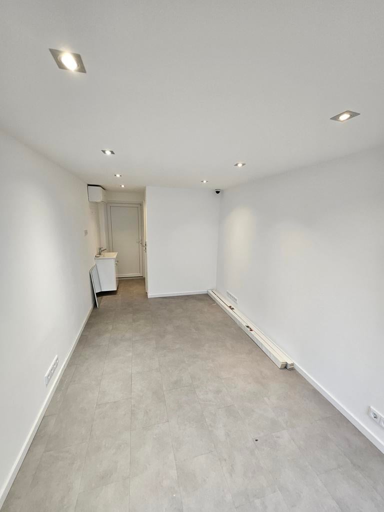 Salonruimte / schoonheidssalon te huur in Heerlen  €550 all, Heerlen