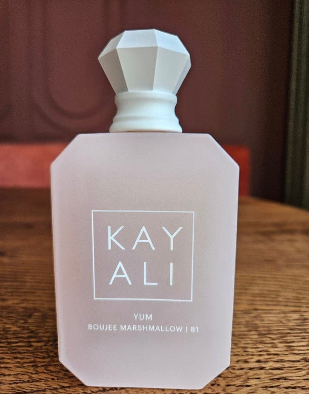Kayali - Yum Marshmellow 81 100 ml, Sieraden, Tassen en Uiterlijk, Uiterlijk | Parfum, Ophalen of Verzenden
