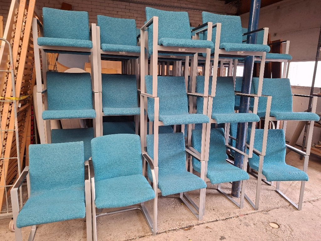 Nieuwe partij gebruikte stoelen mix geen losse verkoop 400x, Ophalen, -, -, Huis en Inrichting