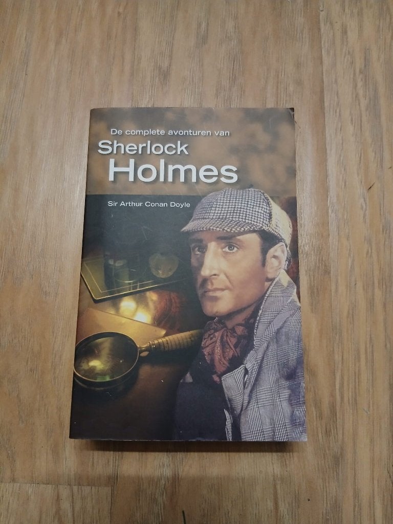 De complete avonturen van Sherlock Holmes door Sir A.C.Doyle, Boeken, Ophalen of Verzenden, Gelezen
