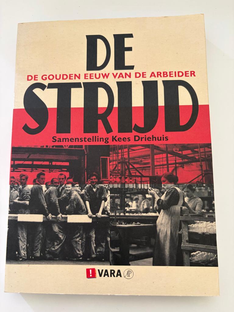 De Strijd: De Gouden Eeuw van de Arbeider (DVD+boek), Alle leeftijden, Ophalen of Verzenden, Gebruikt, Non-fictie
