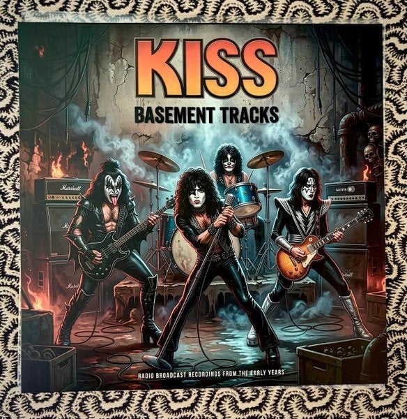 Kiss – Basement Tracks, LP, Hardrock, Ophalen of Verzenden, Beschermende buitenhoes