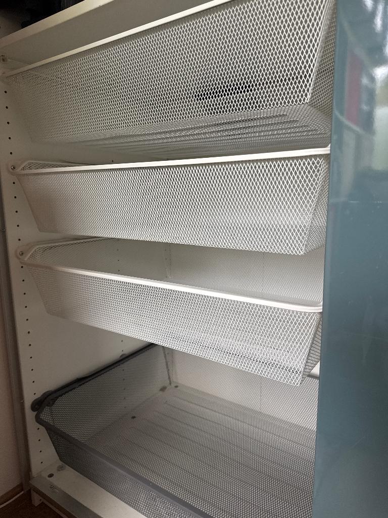 KOMPLEMENT Fijndraadmand, wit, 75x58 cm mand voor ikeakast., Ophalen, 50 tot 100 cm, Zo goed als nieuw, Minder dan 100 cm