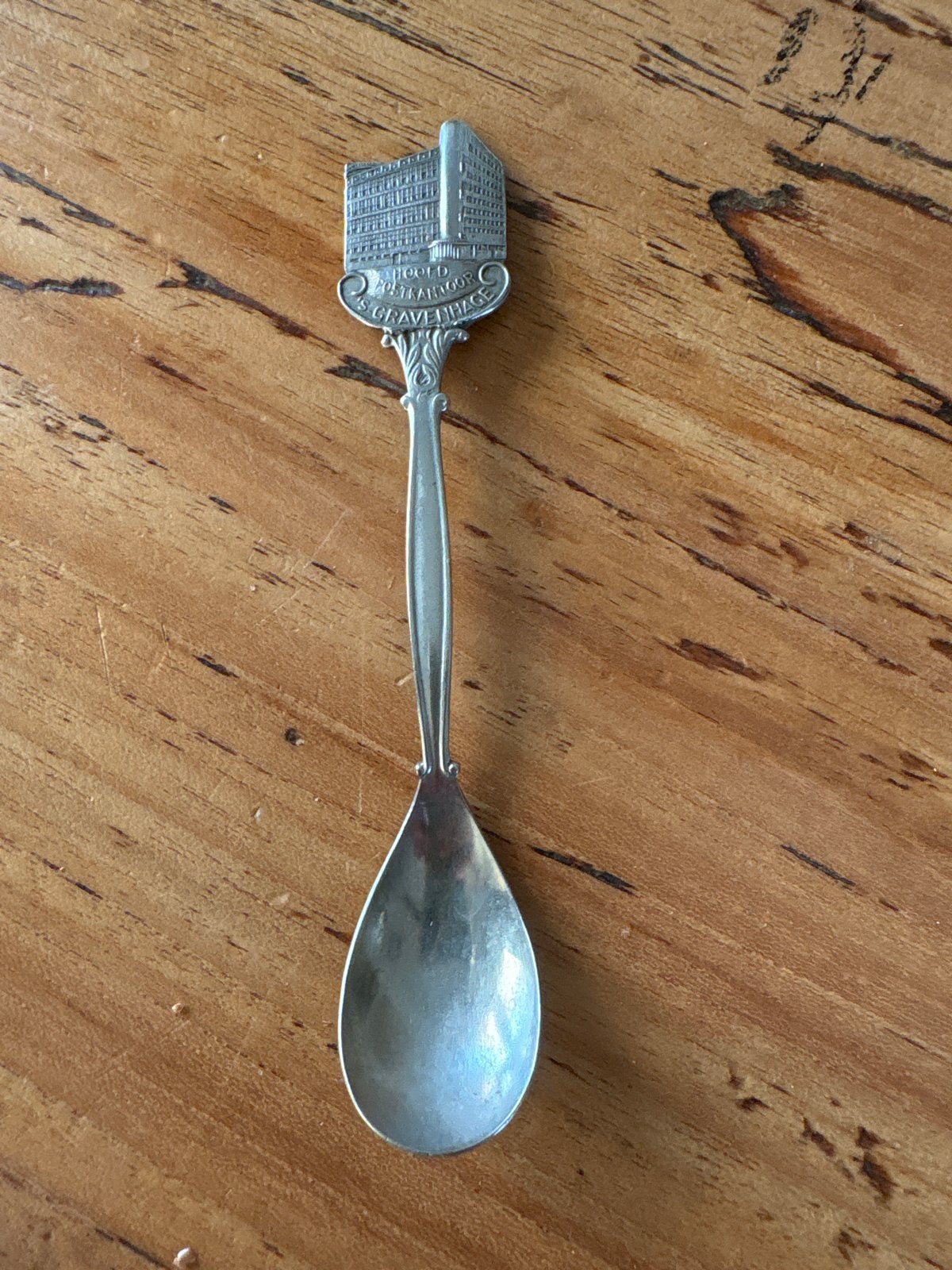 Vintage verzamellepel Hoofd Postkantoor 's-Gravenhage, Antiek en Kunst, Antiek | Bestek, Ophalen of Verzenden