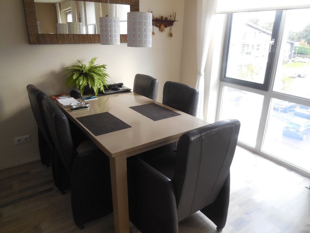 Eettafel met 5 stoelen en salontafel, Ophalen, Gebruikt, 50 tot 100 cm, Vijf personen of meer