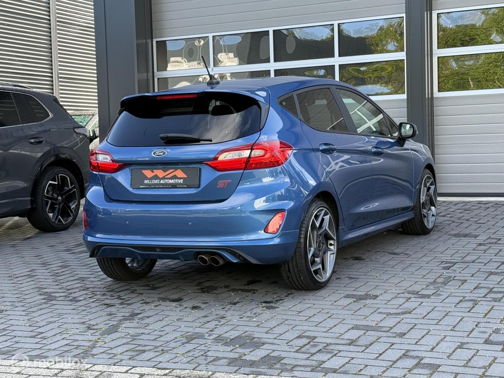 Ford Fiesta 1.5 EcoBoost ST-3 Leder Exclusive|LED|B&O|18inch, Voorwielaandrijving, 1498 cc, Zwart, 1188 kg