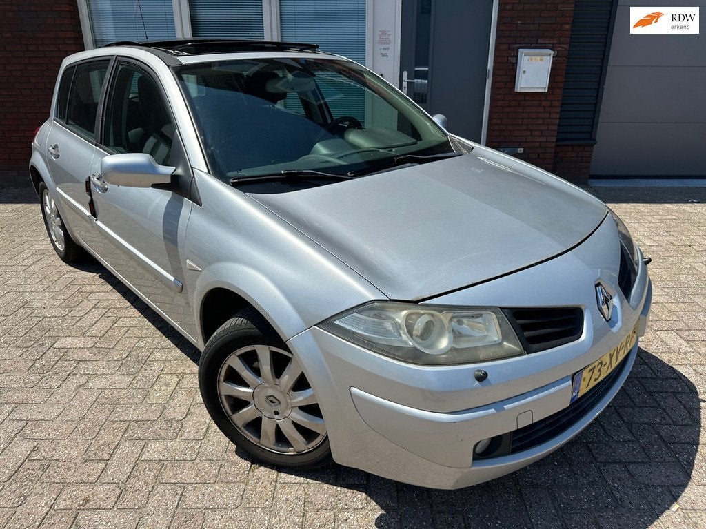 Renault Mégane 1.6-16V Tech Line / Schuifdak / PDC / Clima, Auto's, Renault, Stof, 4 cilinders, Met garantie (alle), Origineel Nederlands