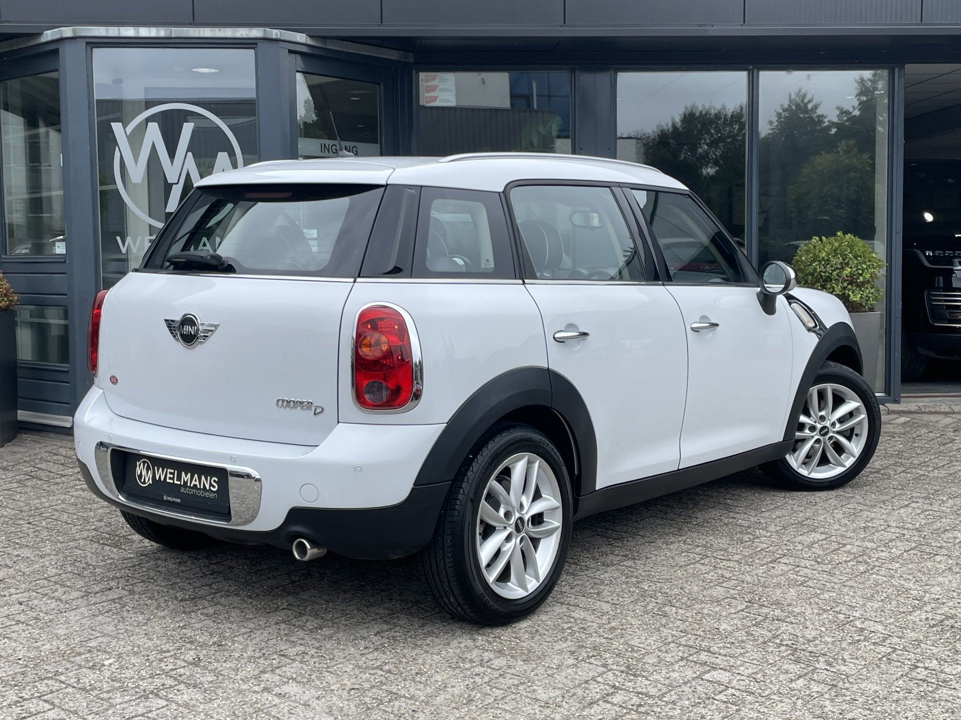 MINI Countryman 2.0 Cooper D Aut. | Leder | 17 inch | Nieuwe, Auto's, Parkeersensor, Wit, Leder, Diesel