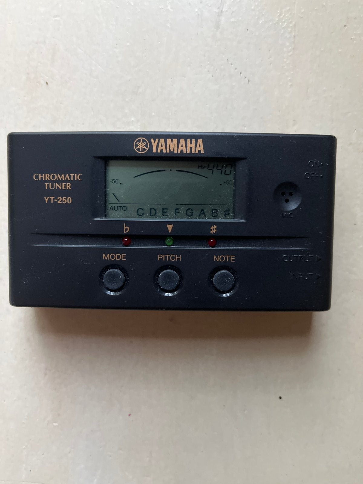 Yamaha Chromatic Tuner YT-250, Ophalen of Verzenden, Gebruikt, Overige instrumenten