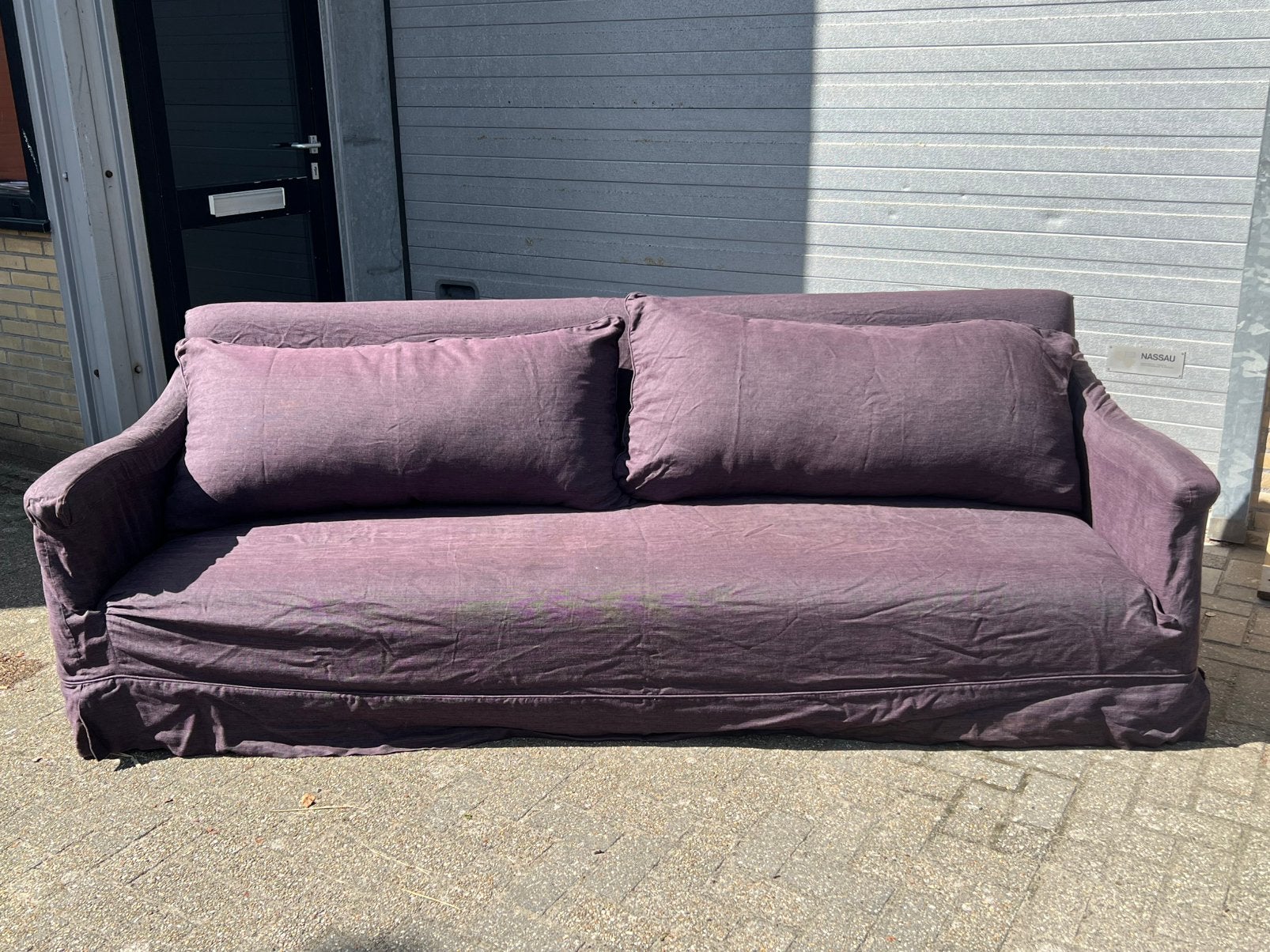 Paarse bank 250 x 105 x 85, Huis en Inrichting, Banken | Bankstellen, Ophalen, Zo goed als nieuw, 75 tot 100 cm