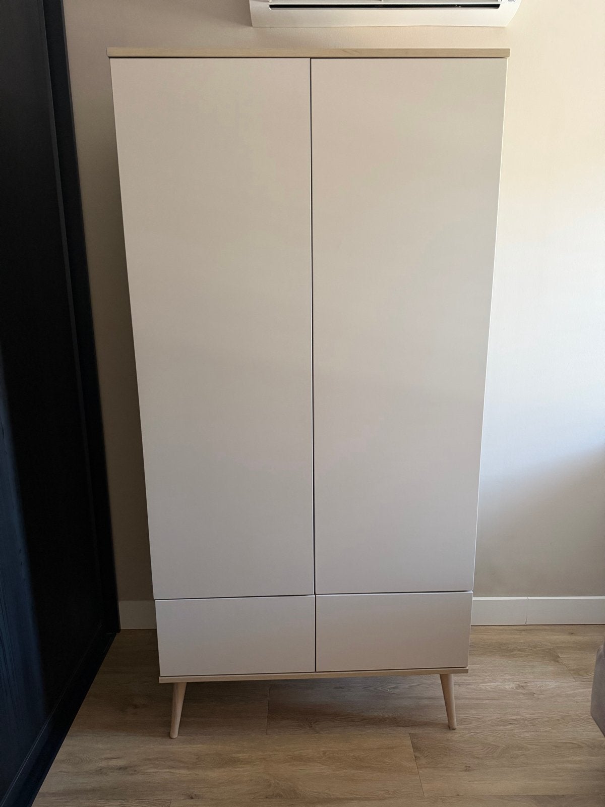 Quax Flow kledingkast clay & oak, Kinderen en Baby's, Ophalen, Kast, 105 cm of meer, Zo goed als nieuw