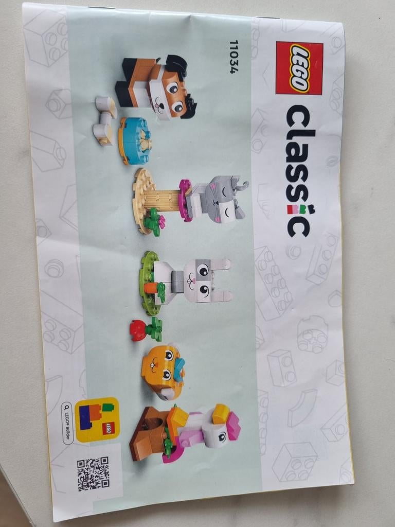 Lego classic 11034, Overige thema's, Lego, Ophalen of Verzenden, Zo goed als nieuw