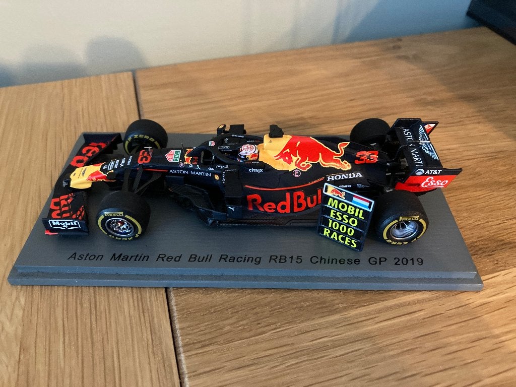Max Verstappen 1:43 1000th F1 Race Chinese GP 2019 RB15, Ophalen of Verzenden, Nieuw, Formule 1