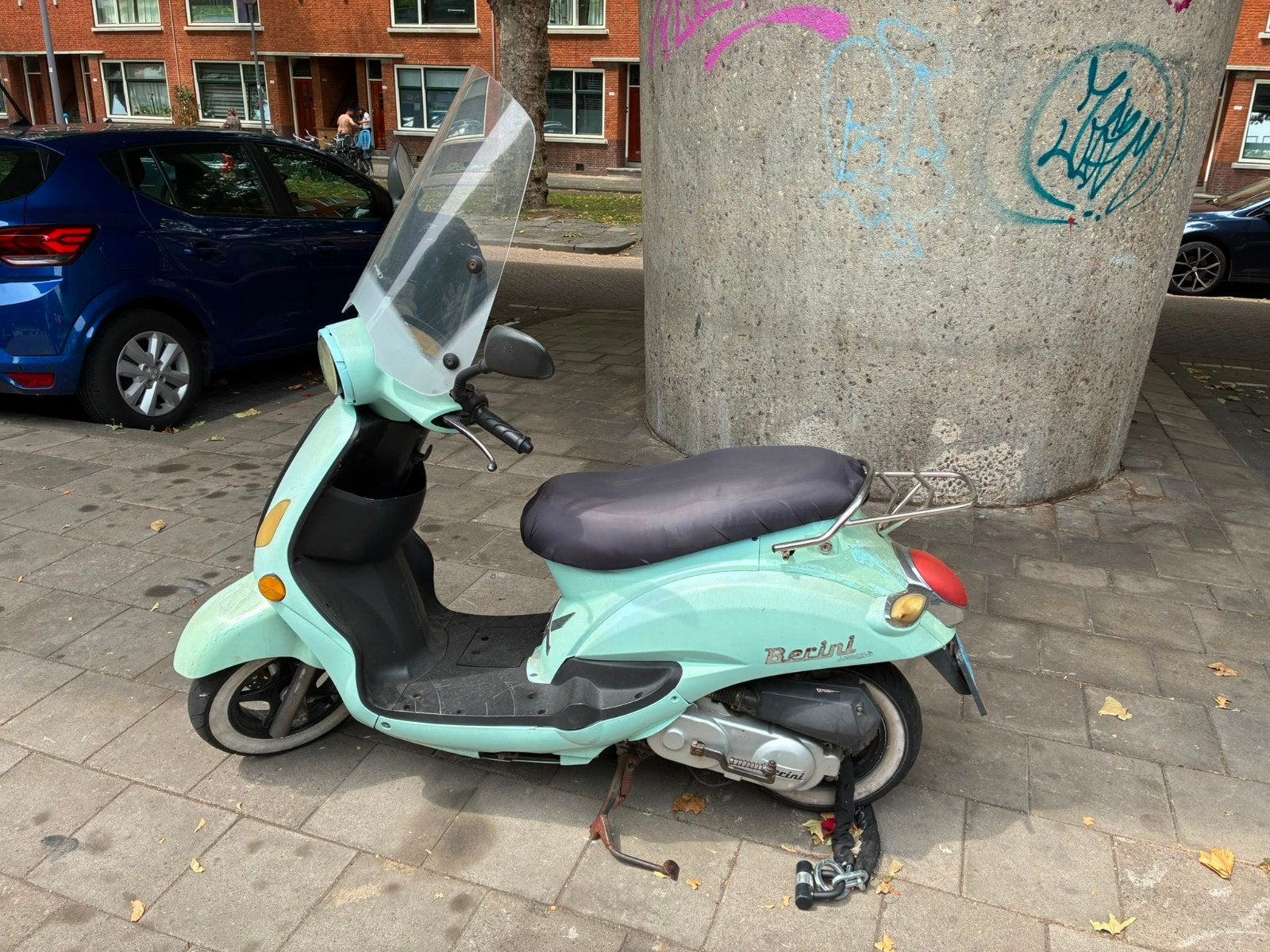 Gebruikte Bezinni scooter - Lichtgroen, Ophalen, Gebruikt, Benzine, Bezinni
