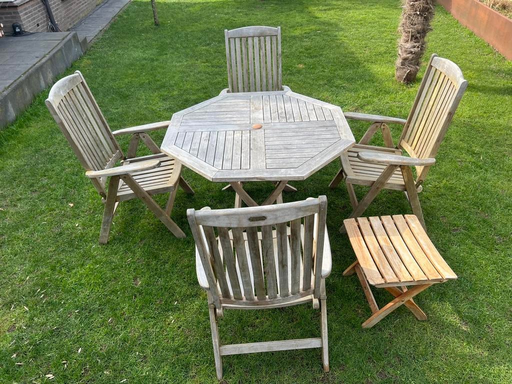 Teak tuinset tafel,4 stoeien voeten bankje, Ophalen, 4 zitplaatsen, Gebruikt, Bank