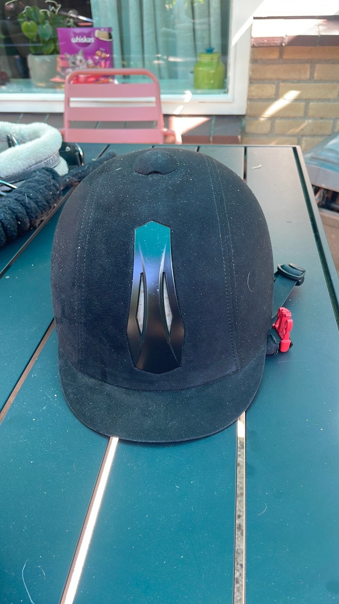 Harry’s horse cap, Ophalen, Gebruikt