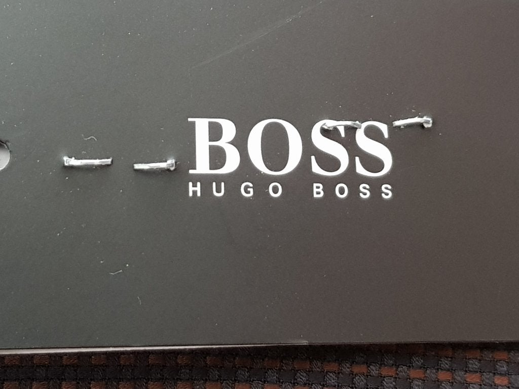 Nieuw Hugo Boss overhemd met donker  bruin paars kleurM
