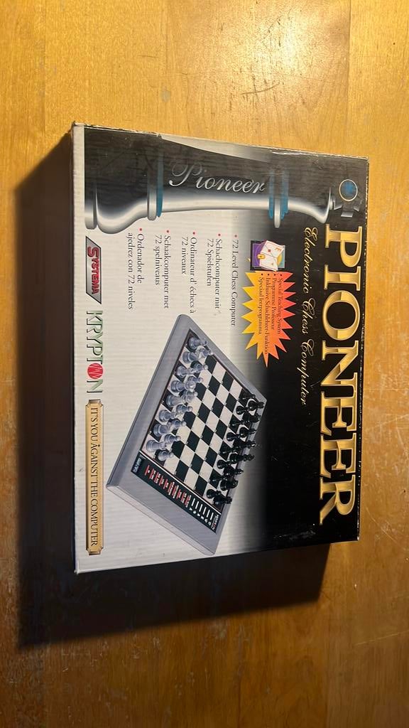 Schaak computer pioneer krypton, Verzenden, Zo goed als nieuw