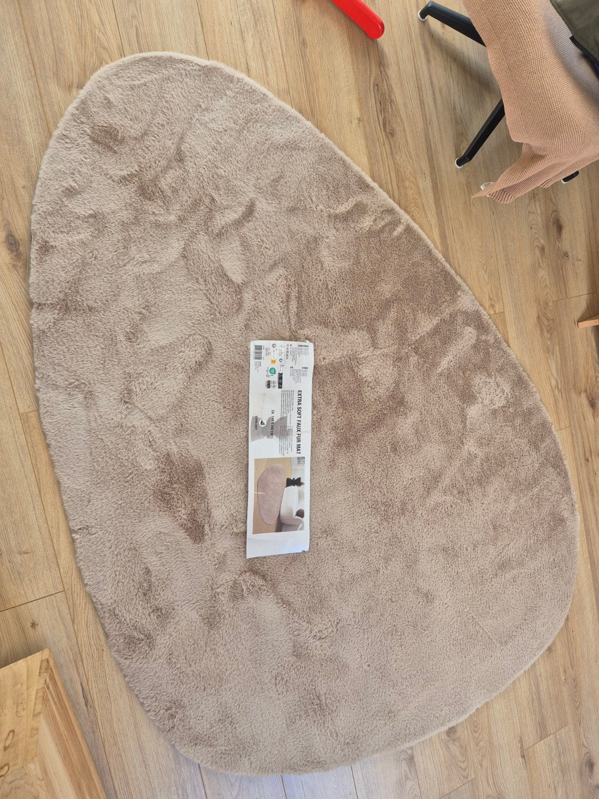 Nieuw Action vloerkleed, taupe/beige/roze, 140x200, zacht, Huis en Inrichting, Stoffering | Tapijten en Kleden, Ophalen, 100 tot 150 cm