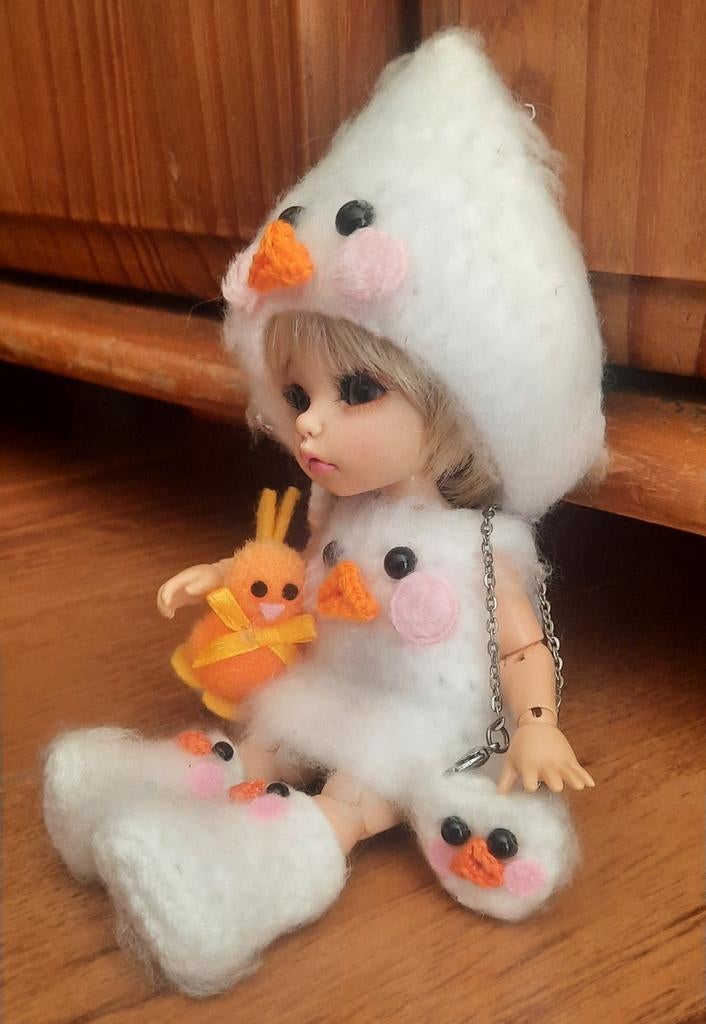 Bjd 1/8 , 4 dlg kleding setje, Pasen..schattig!, Verzamelen, Ophalen of Verzenden, Nieuw, Kleertjes