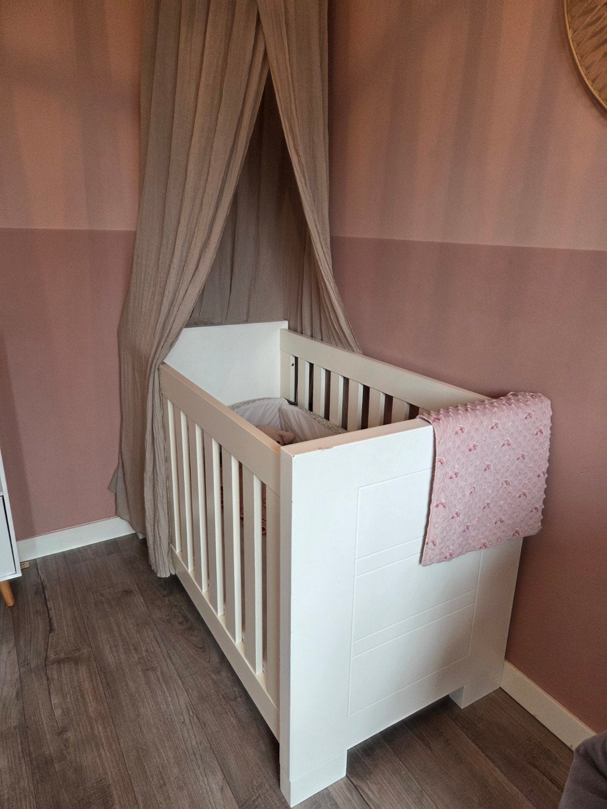 Wit ledikantje voor baby of peuter, Ophalen, Gebruikt, Wit, 190 cm of minder