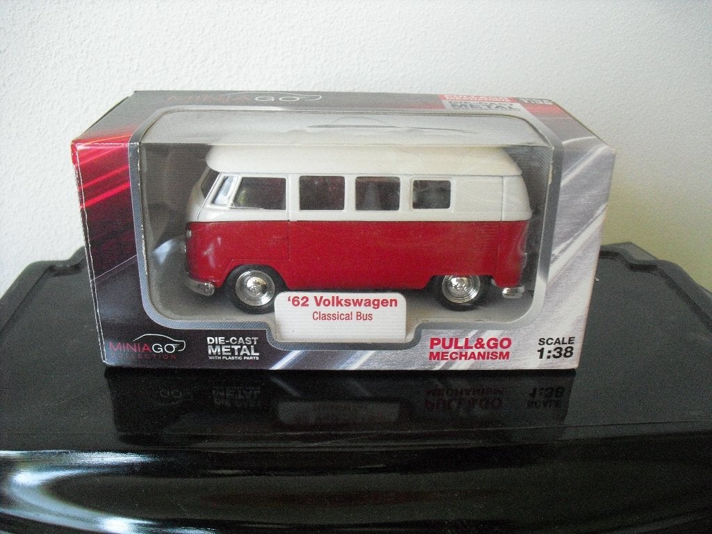 Volkswagen bus 62 klassiek model auto nieuw in doos Miniago, Ophalen of Verzenden, Nieuw, Auto, Overige merken