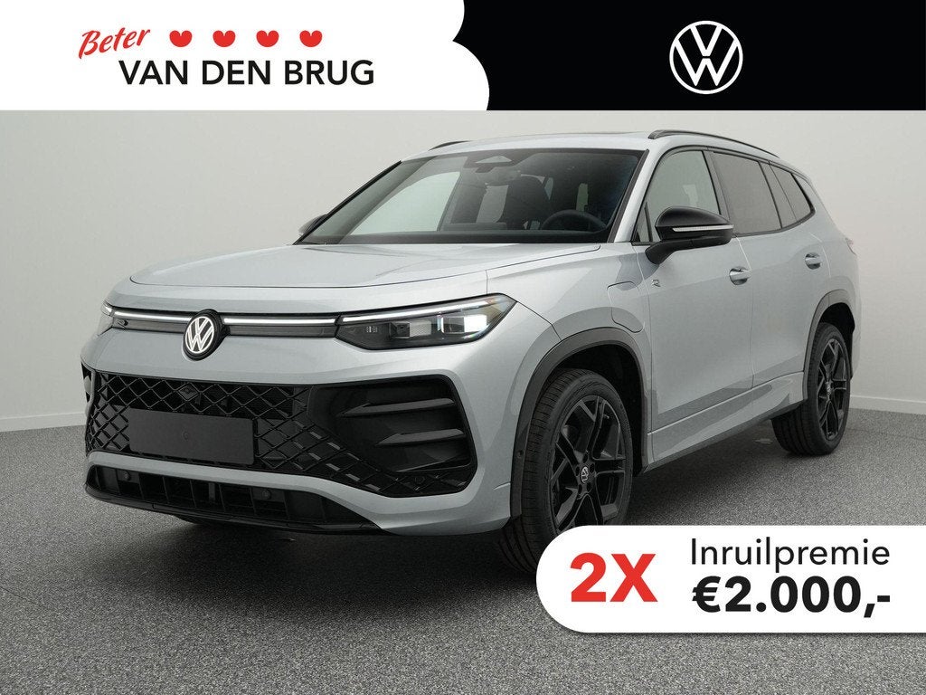 Volkswagen Tayron R-Line Edition 1.5 eHybrid 272 PK | Trekha, Auto's, Volkswagen, Stof, 1498 cc, 4 cilinders, 2000 kg