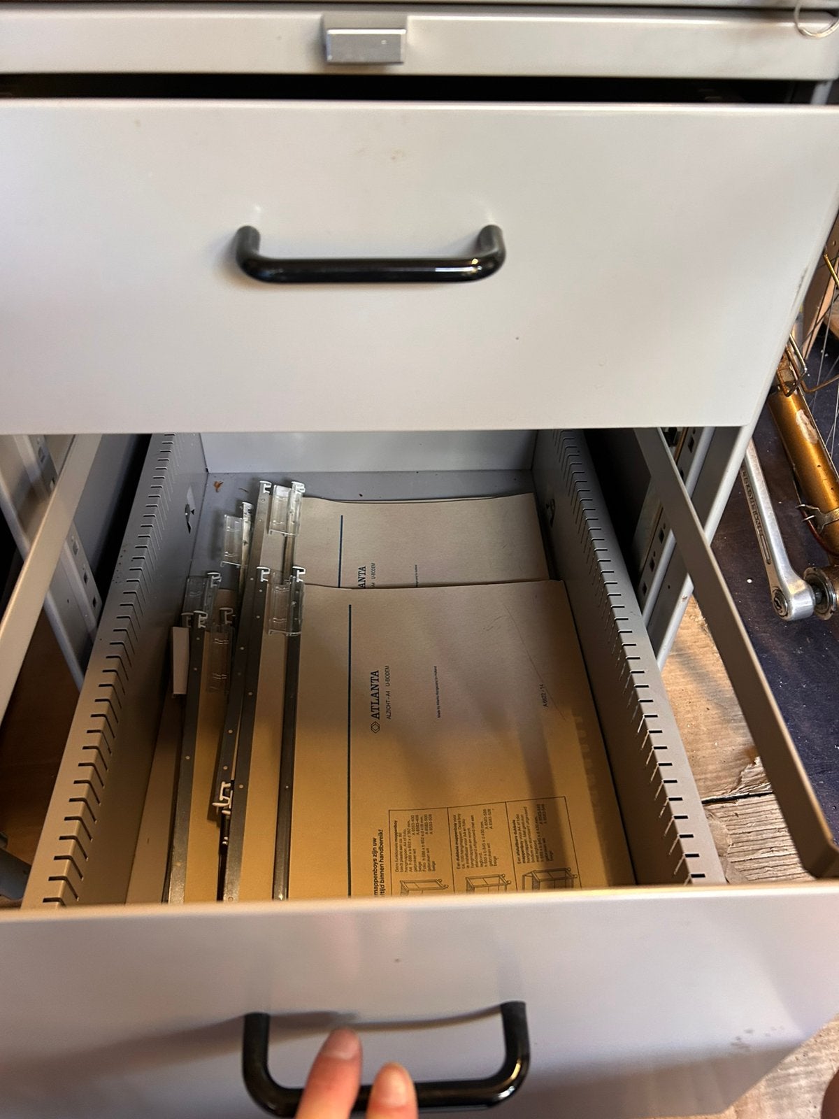 Gratis Gispen bureaublok, Ophalen, Gebruikt, Grijs, Gispen