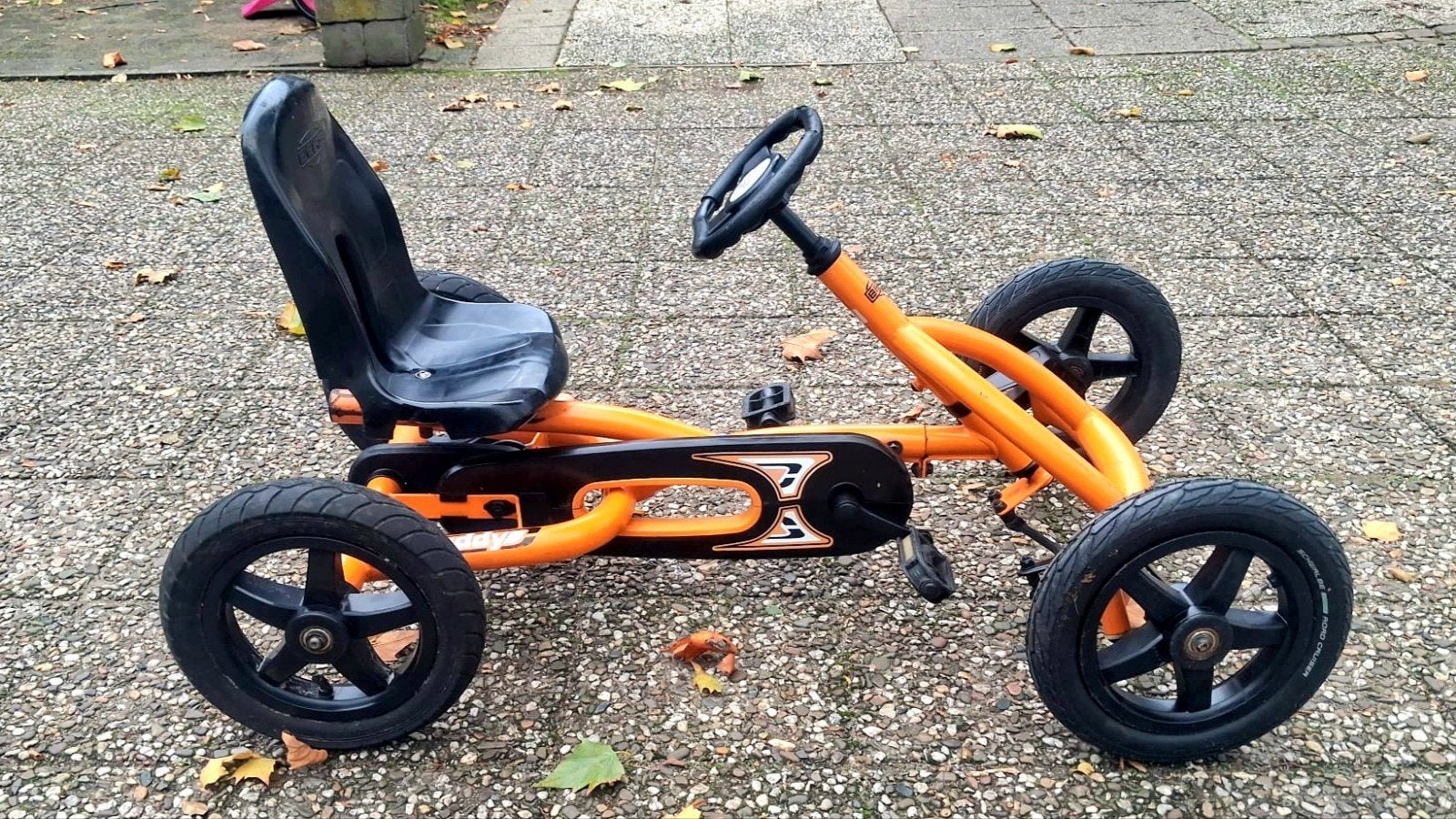 Berg Buddy skelter - Leeftijd 3-8 jaar, goede banden, Ophalen, Gebruikt, Berg, Vrijloopautomaat