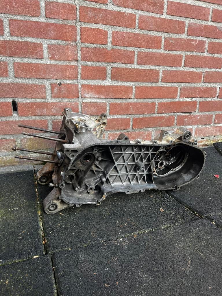Gilera runner 125cc m07 DD DG carter, Ophalen of Verzenden, Zo goed als nieuw, Blok