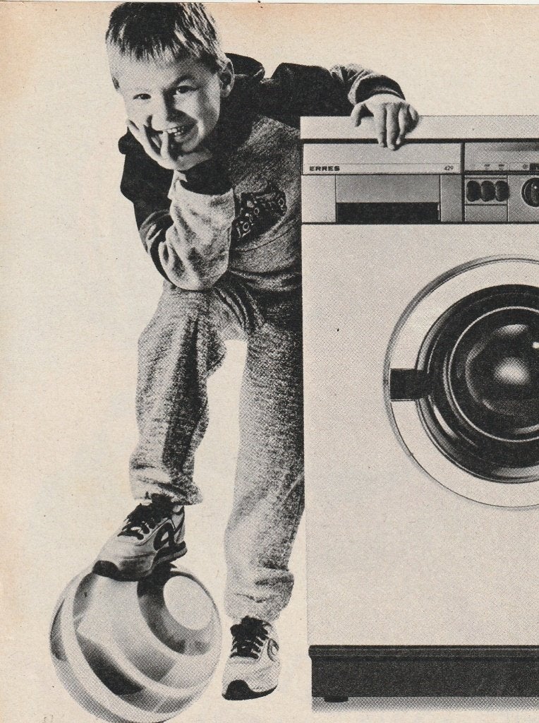 retro reclame 1983 Erres RSW 429 wasmachine jongetje bal, Verzenden, Overige typen