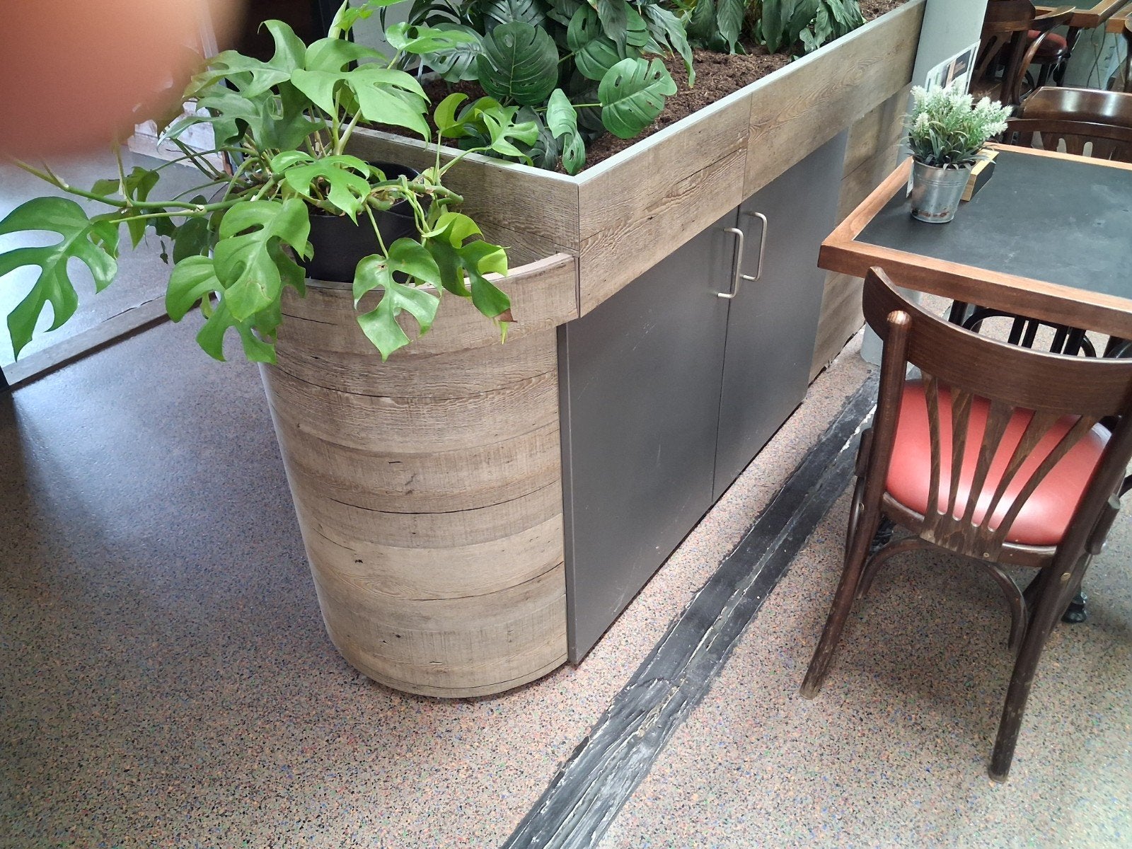 2 groente en fruit presentatiemeubels, Ophalen