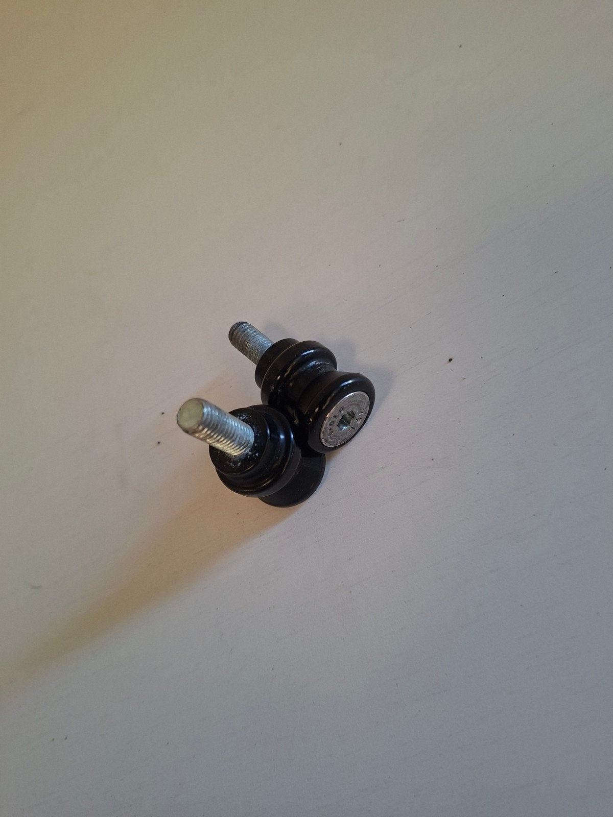 Set van 2 universele motorfiets bobbin sliders m8, Auto-onderdelen, Klein materiaal, Universele onderdelen, Gebruikt, Ophalen of Verzenden