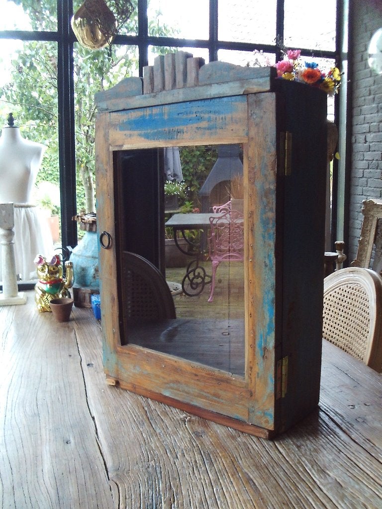 Houten vitrinekastje uit India - 64x41x18 cm, Ophalen, Minder dan 50 cm, Gebruikt, Overige houtsoorten