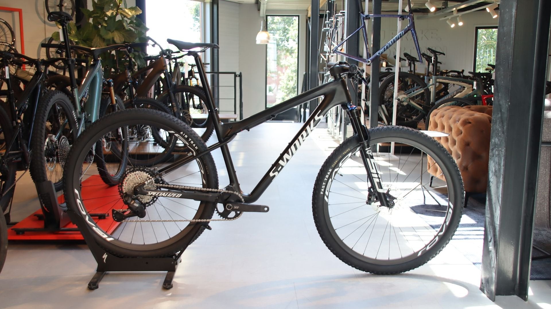 S-works Epic WC Maat L