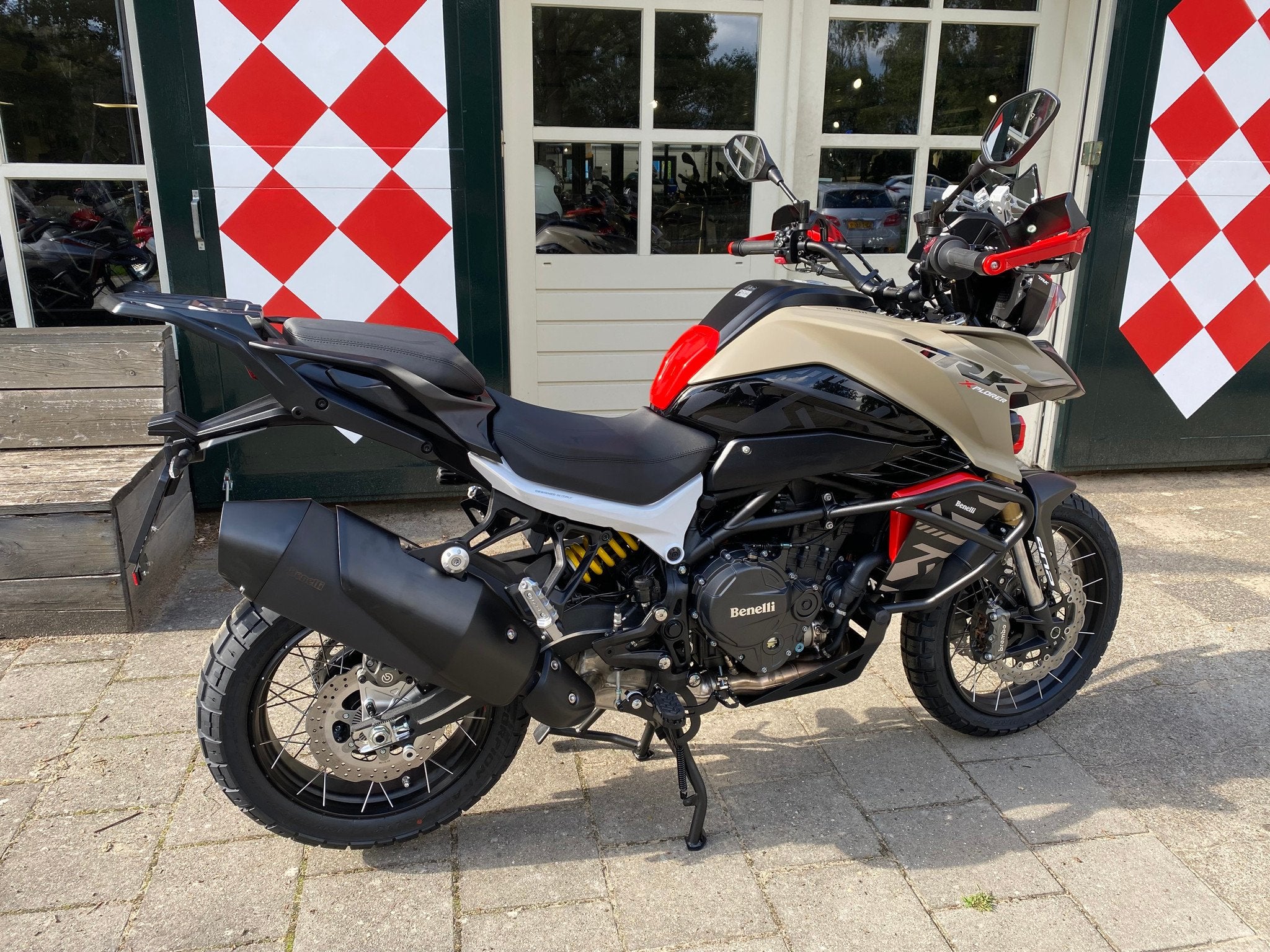 Benelli TRK 902 XPLORER ABS (bj 2026), Motoren, Nieuw, Strada Fornace Vecchia 30
61122  Pesaro, IT, Bedrijf, Support@benelli.com