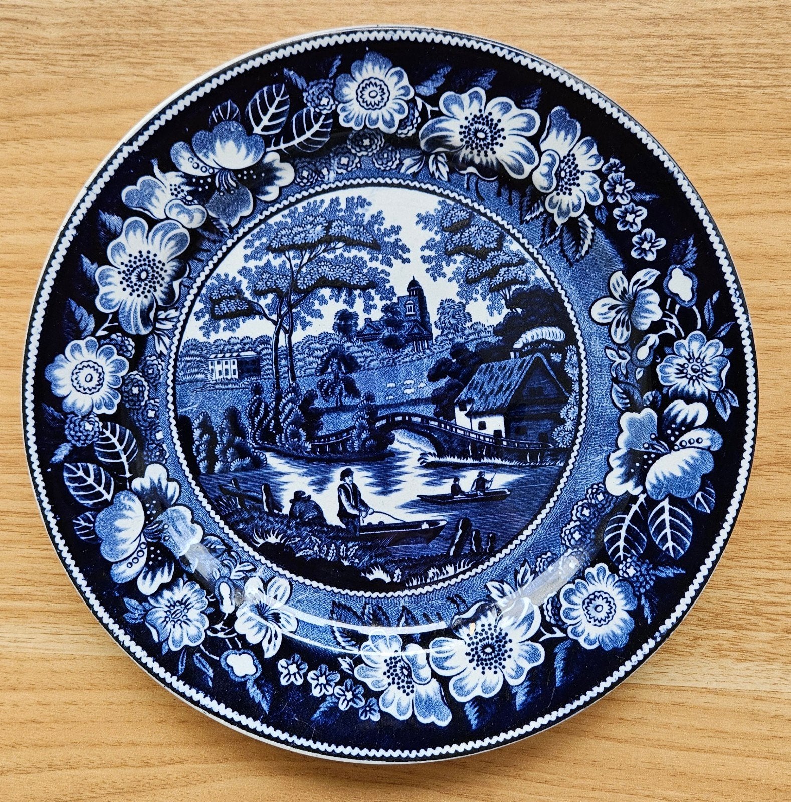 23 cm Petrus Regout Wildrose bord, Ophalen of Verzenden
