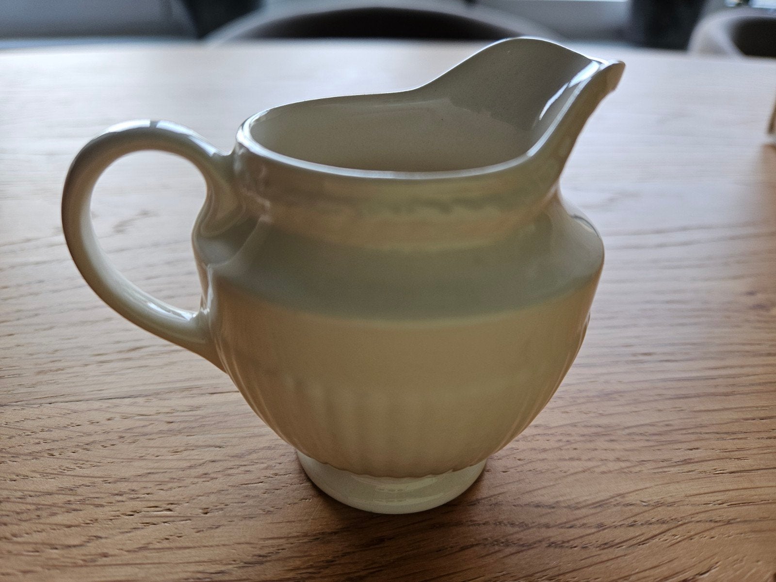 Wedgewood Edme melkkannetje, Ophalen of Verzenden