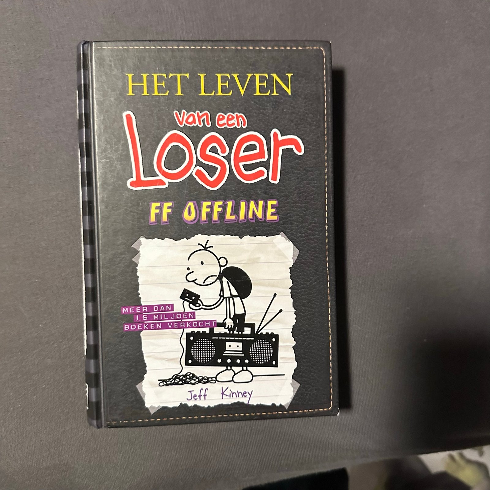 Jeff Kinney - Ff offline, Boeken, Ophalen of Verzenden, Zo goed als nieuw, Jeff Kinney