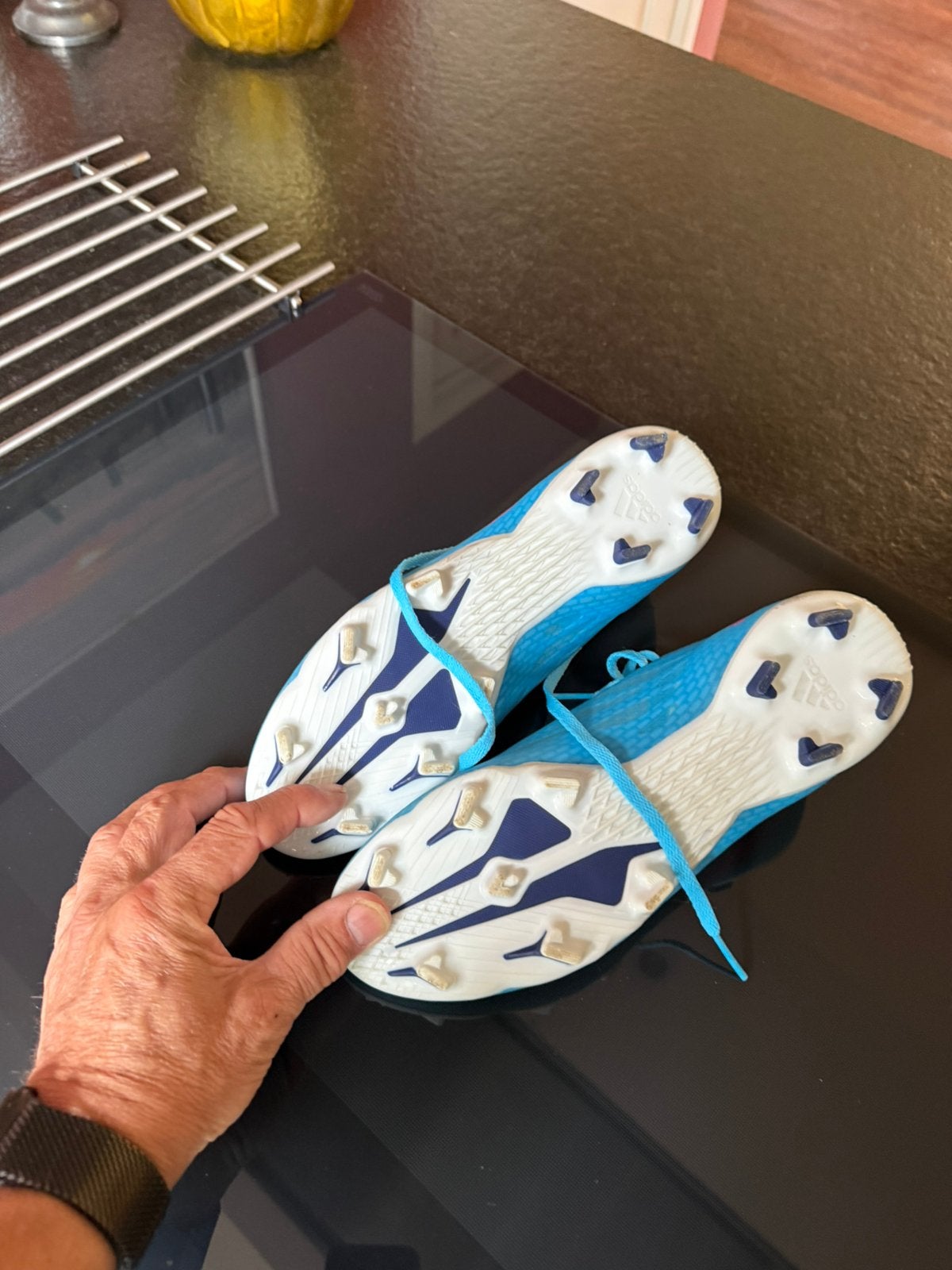 Adidas voetbalschoenen, Maat XL, Schoenen, Ophalen of Verzenden, Zo goed als nieuw