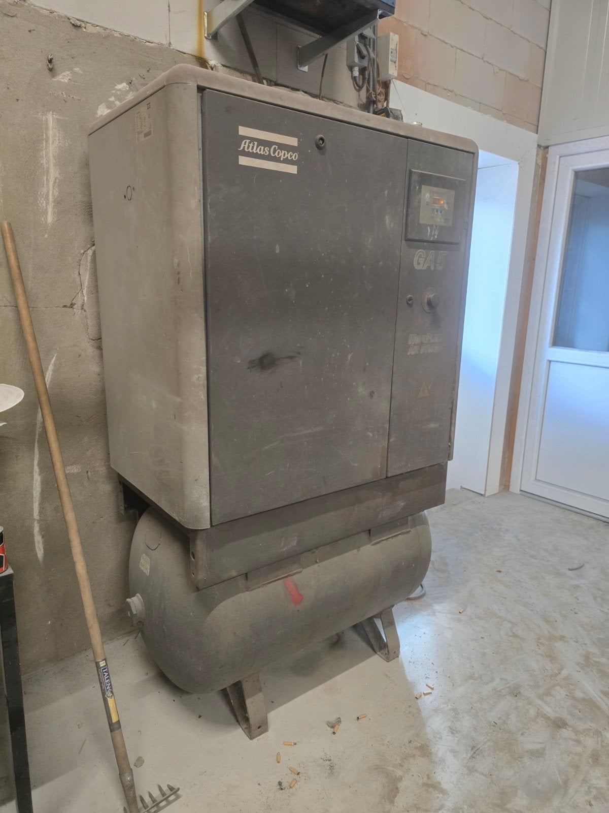 Atlas copco ga 5 schroef compressor, Doe-het-zelf en Verbouw, 100 liter of meer, Ophalen, 400 tot 800 liter/min