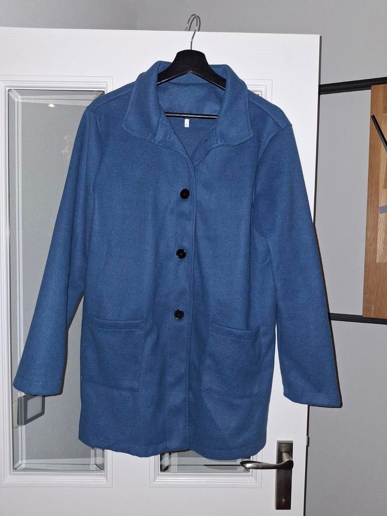 Blauwe jas met knopen en zakken, Ophalen, Zo goed als nieuw, Maat 38/40 (M), Blauw