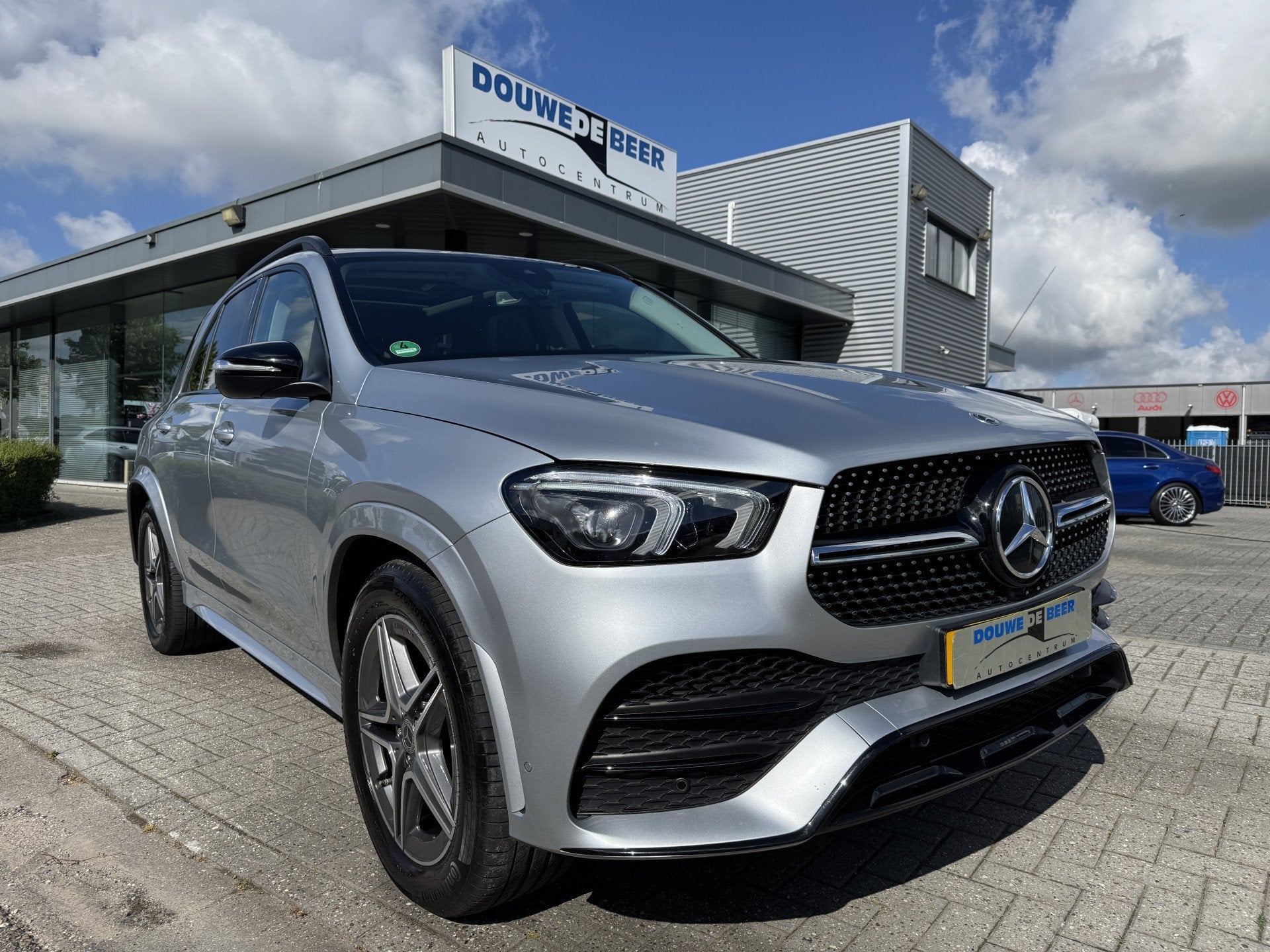 Mercedes-Benz GLE 350 e 4MATIC AMG Night Pano.dak | Trekhaak, Auto's, Automaat, 12 maanden, Gebruikt, Zwart