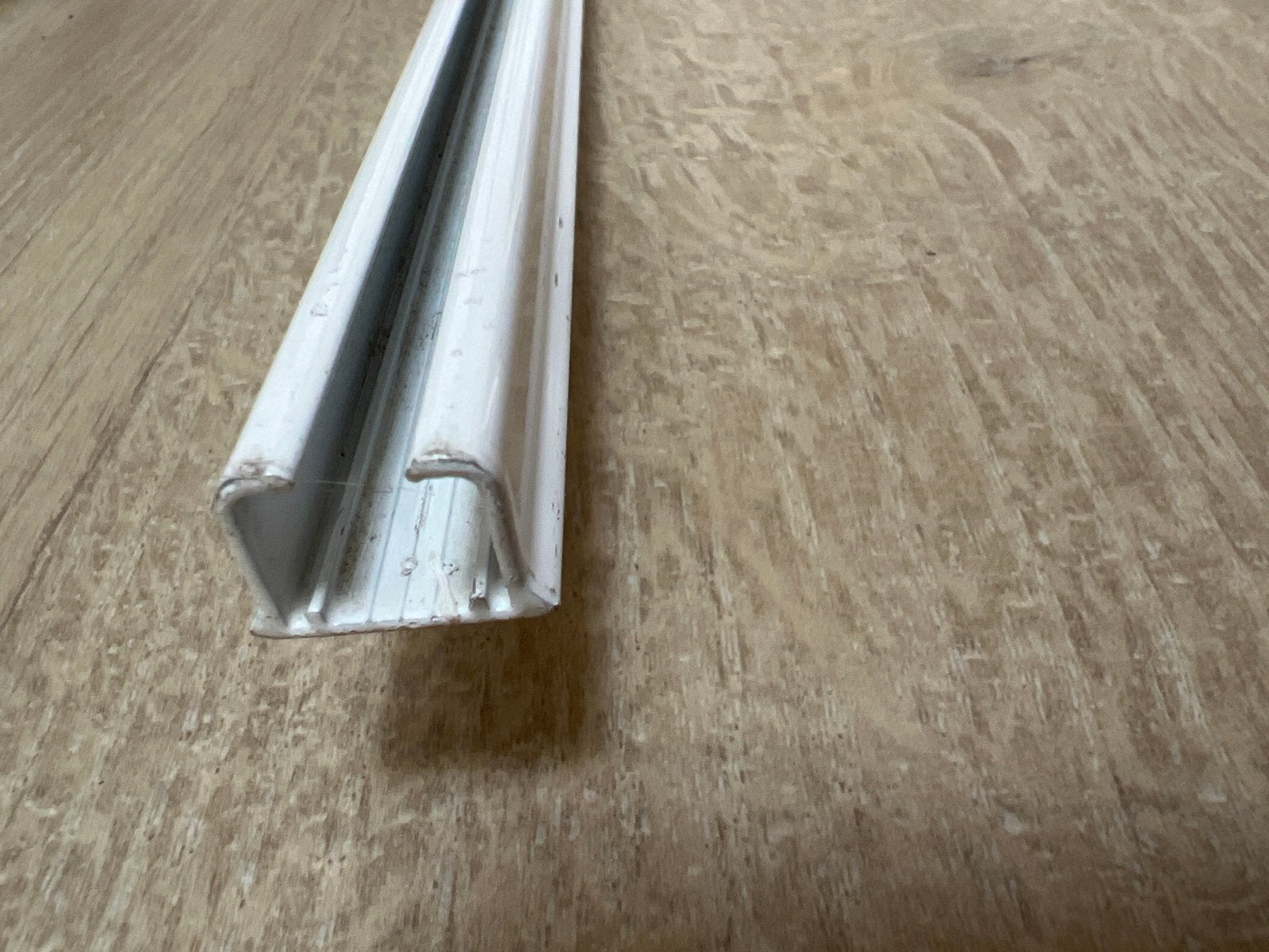 Gordijnrail wit - 505,5 cm aan een stuk!!!, Ophalen, Gebruikt, Wit, Metaal