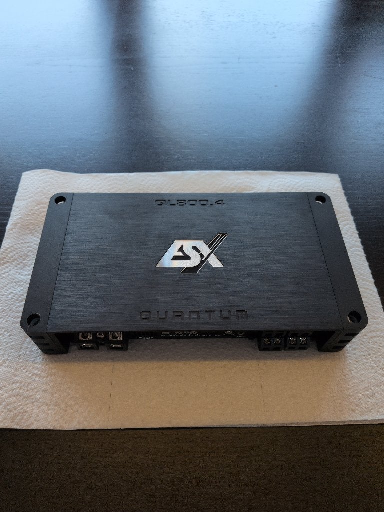ESX QL800.4 Quantum klasse D versterker (800W, 4 kanaals), Ophalen of Verzenden, Zo goed als nieuw