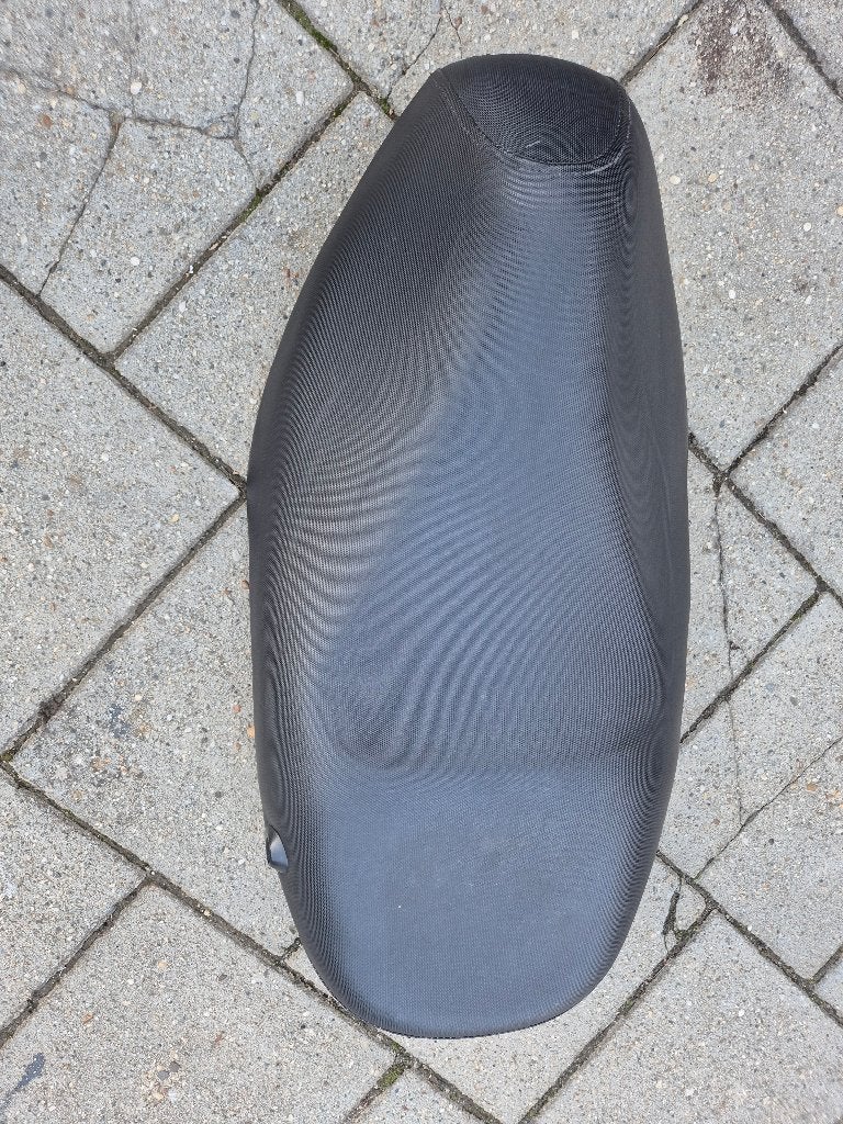 Piggiagio  fly zadel, Ophalen, Gebruikt, Zadel, Piaggio
