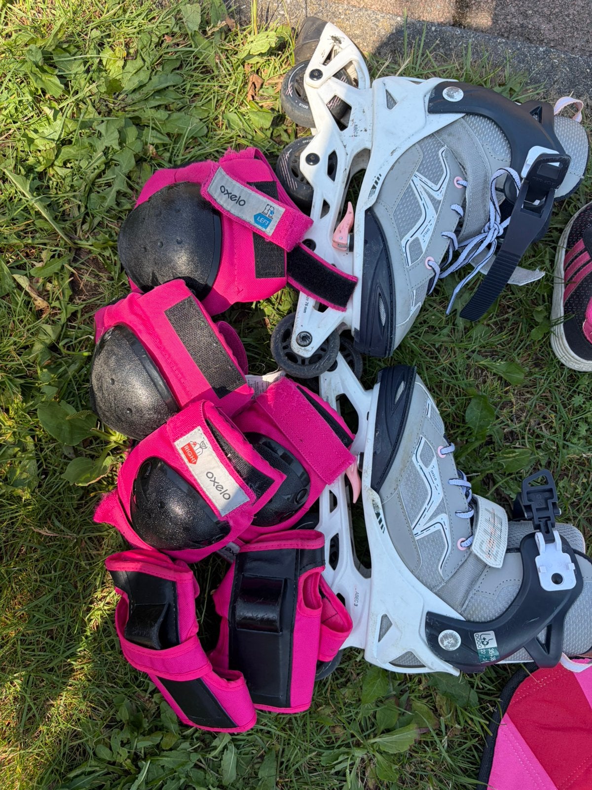 Skeelers Oxelo maat 35-38 met beschermers, Kinderen, Inline skates 4 wielen, Ophalen, Overige merken